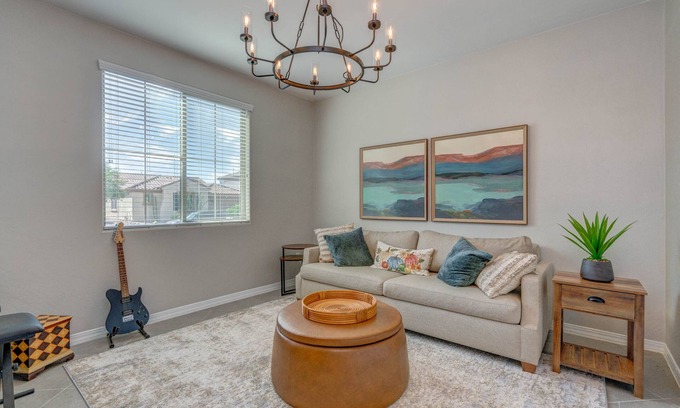 Civano House | Gorgeous 3 bedroom located in Civano/Sierra Morado area