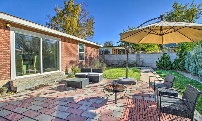 Victory Hills House | Gorgeous Albuquerque Getaway w/Private Yard!