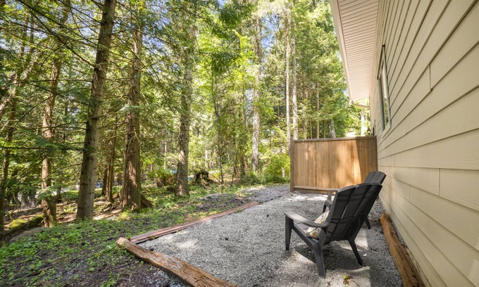 North Saanich Cottage | Gorgeous Countryside Cottage