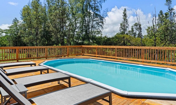 Keaau Apartment | Gorgeous Gated Retreat Near Ocean w Pool & Deck!