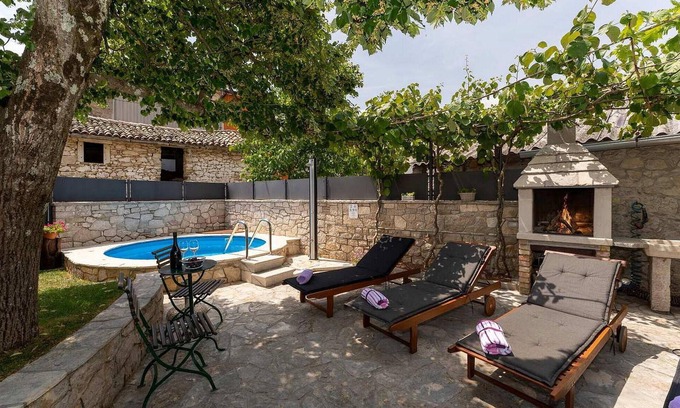 Buzet House | Gorgeous home in Buzet