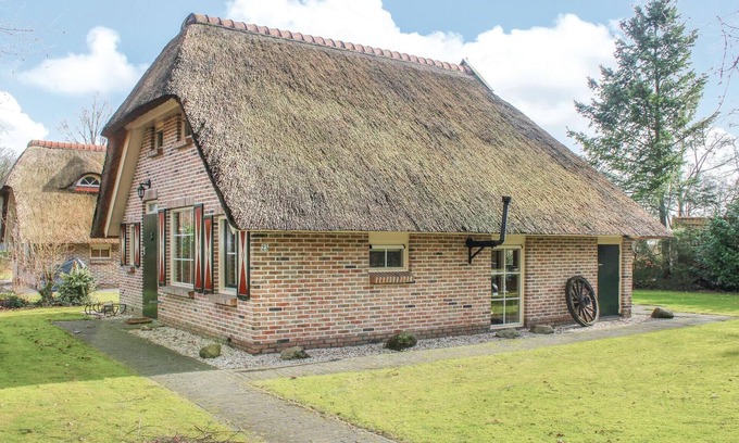 IJhorst House | Gorgeous home in IJhorst with WiFi
