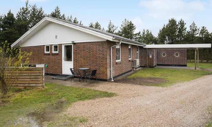 Skjern House | Gorgeous home in Skjern with WiFi