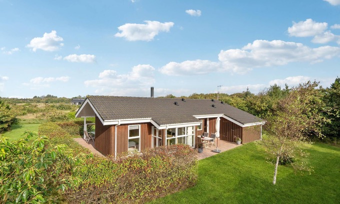 Ringkøbing-Skjern Municipality House | Gorgeous home in Skjern with WiFi