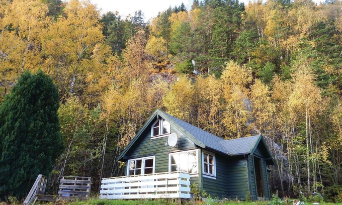 Vallavik House | Gorgeous home in Vallavik with WiFi