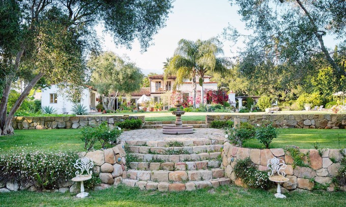 Montecito House | Gorgeous Interior, Peaceful Gardens, Fireplaces, Pool & Bocce Ball Court