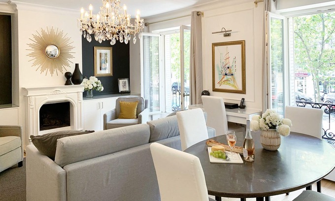Quartier du Gros-Caillou Apartment | Gorgeous Light-Filled 2 Bedroom in the Sought-After Left Bank