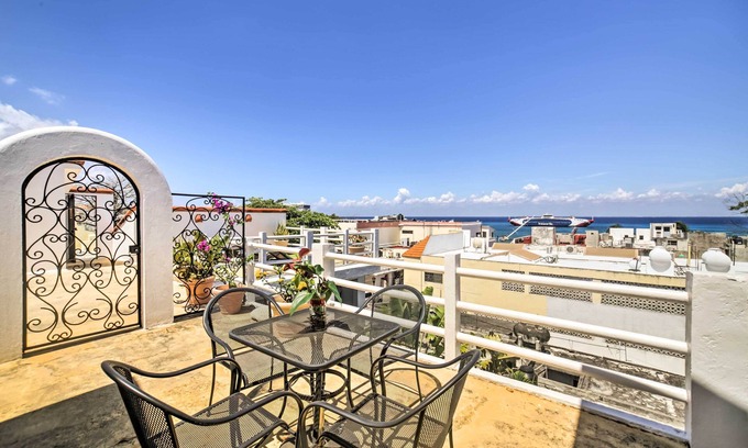 Colonia Centro Condo | Gorgeous Penthouse Villa w/Deck & Ocean Views!