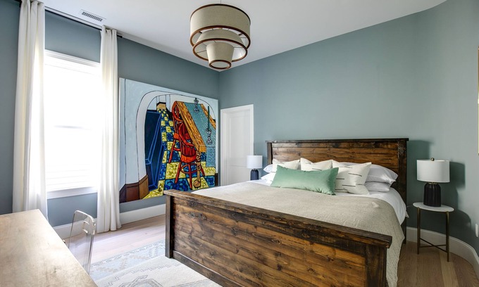 Church Hill House | Gorgeous new home in Churchillnn