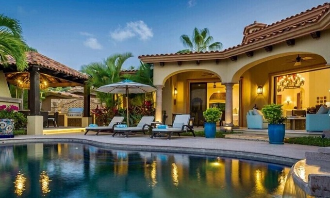 Palmilla Villa | Gorgeous Seaview Palmilla Villa, Infinity Pool, Golf Cart, Swimmable Beach