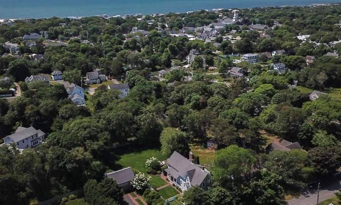 Harwich Port House | Gorgeous Traditional Home, Modern Amenities, Downtown Harwichport!