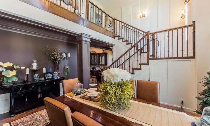 Surrey House | Grace Guest House