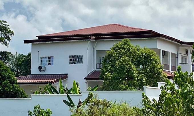 Kribi Apartment | Grand 2 Pièces Résidence Créolia, Jardin et Piscine