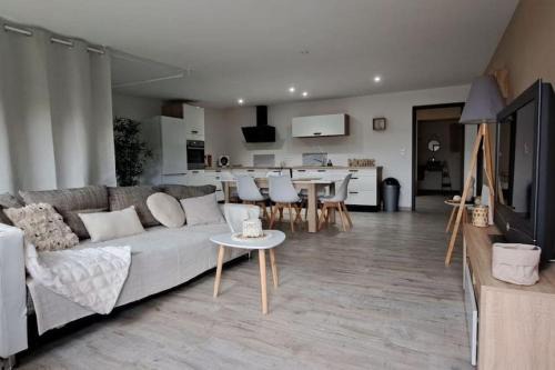 Bennwihr Apartment | Grand Appartement Cosy Chez Pépette à 5 min de Colmar