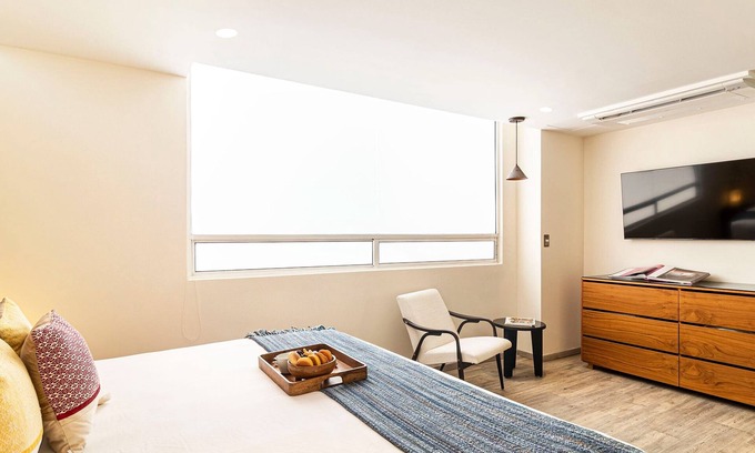 Colonia Cuauhtemoc Apartment | Grand Chapultepec by Kukun