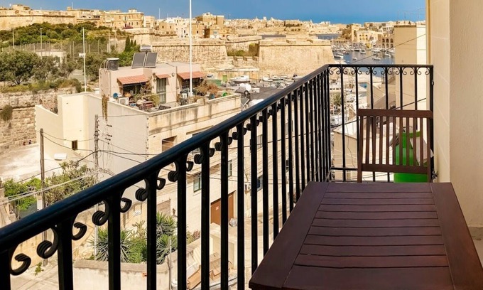 Kalkara House | Grand Harbour View Lookout