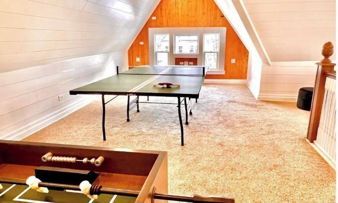 Ironwood House | Grand Historic Victorian 4 Bd 4 Ba GameRoom-Arcade