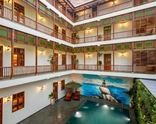 White Town Hotel | Grand Hotel D'Europe