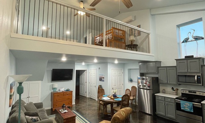 Copeland House | Grand Lake Barndominium π Close to Wolf Creek & Monkey Island π‘ Lake access π