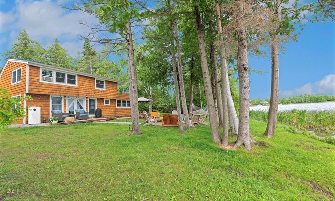 Presque Isle House | Grand Lake Cottage- Fun times by the bay