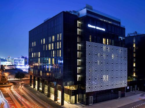 Garhoud Hotel | Grand Mercure Dubai City