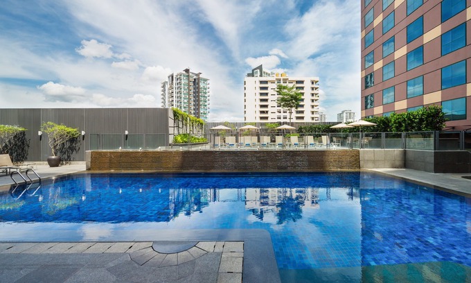 Marine Parade Hotel | Grand Mercure Singapore Roxy