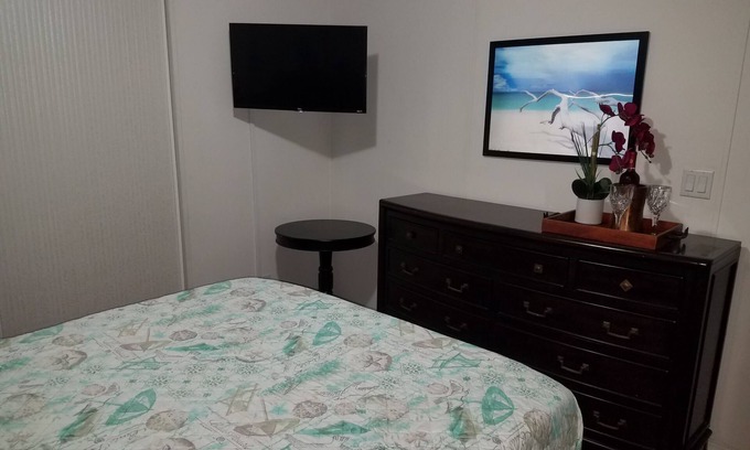 Dade City House | ★Grand Poseidon★ Family Preferred Hiking Garden Paradise