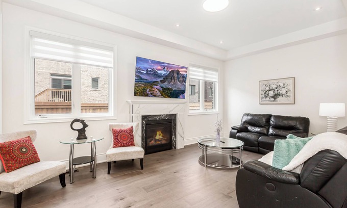 Watertown House | Grand Villa near Burlington