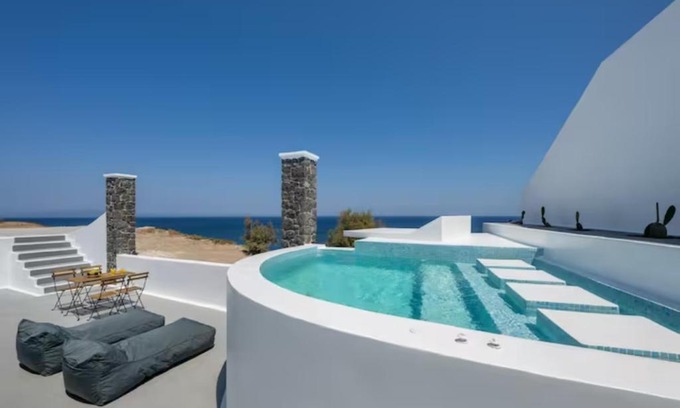 Imerovigli House | Grand Village