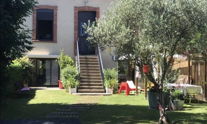Castres House | Grande Maison de Charme Centre Ville