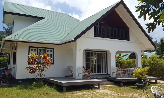La Digue Villa | Grande Villa Corossol 3-10pers