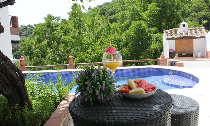 Igualeja Cottage | Grandmother , For the tranquility and enjoyment of nature