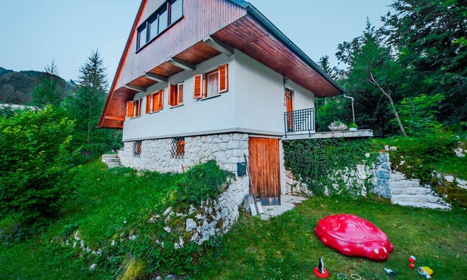 Zgornje Jezersko Ski Chalet | Grandpa's Mountain House, Zgornje Jezersko, Slovenia
