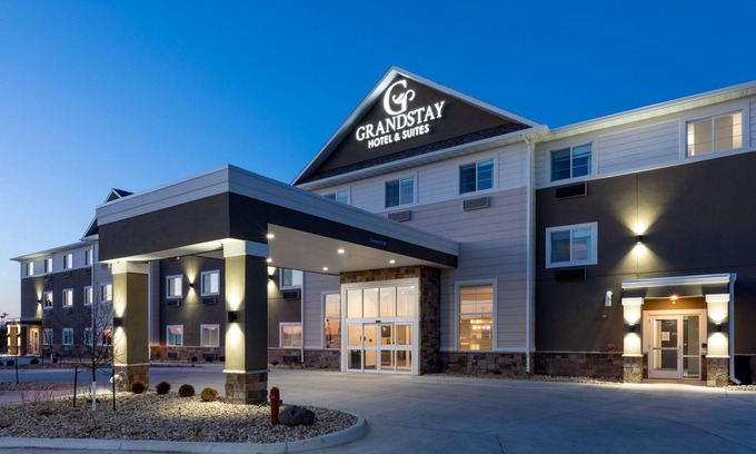Algona Hotel | GrandStay Hotel & Suites Algona IA