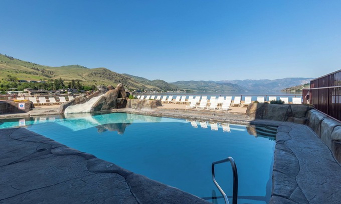 Chelan Condo | Grandview 541 Executive Waterfront condo