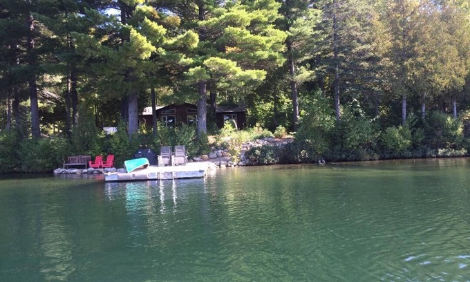 Baysville Cottage | Grandview Lake cottage, July and or AugustnPrivate luxury 500 feet waterfront