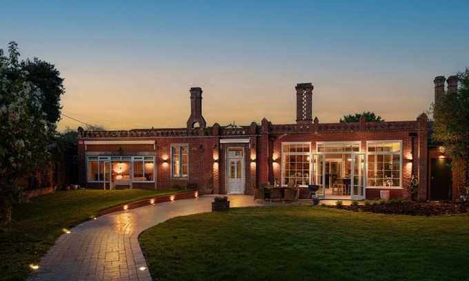 Bursledon Cottage | Grange Cottage - Luxury Cottages