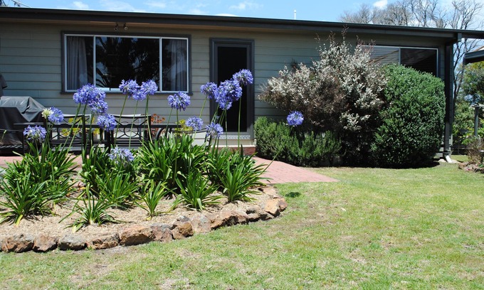 Eden House | Gray Cottage, Eden, New South Wales