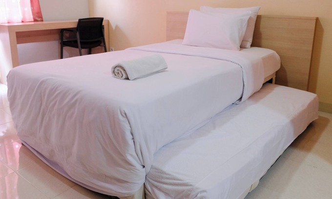 Cileunyi Apartment | Great Deal Studio At Pinewood Apartment