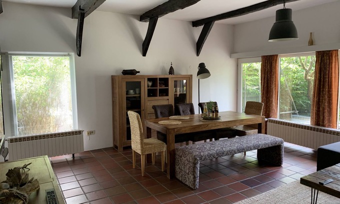 Wechloy House | Great facilities! Close to town! Calm!
