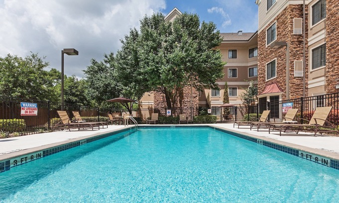 Round Rock West Condo | Great for Business Travelers! Quiet Suite + FREE Buffet Breakfast