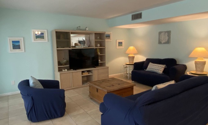 Great Harbour Cay House | Great Harbour Cay Marina Townhouse