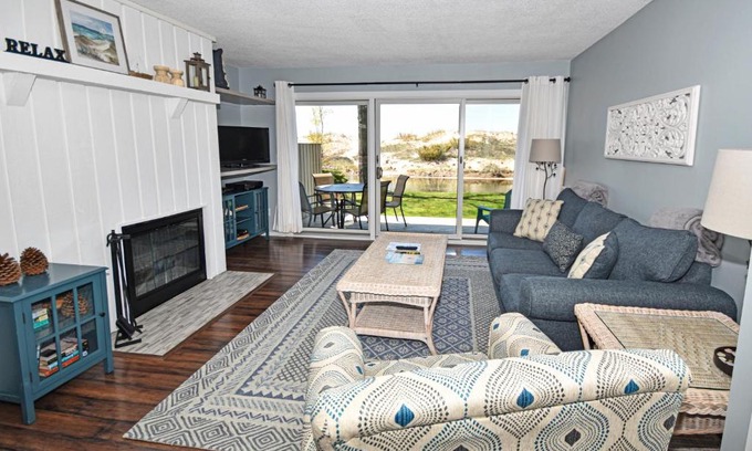 Maple City Apartment | Great Lakes 5