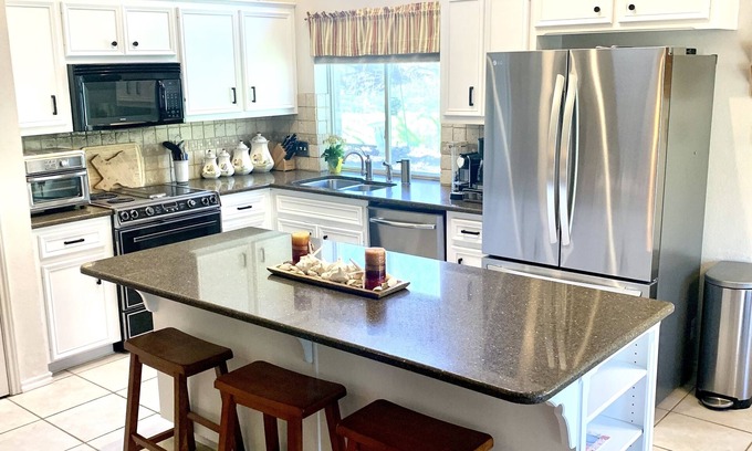 McNeil House | Great location and one of the "Hottest" neighborhoods in Austin!