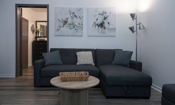 Port Dalhousie Apartment | Great place in a comfy space