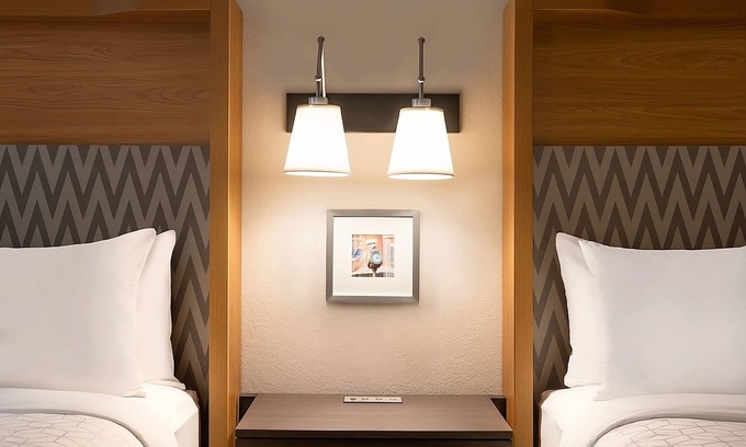Fort Worth Hotel | Great Relaxing Overnight Stay! 2 Classy Units! Indoor Swimming Pool