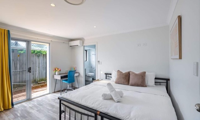 Kuraby Apartment | Great value! Clean & Comfort 1-Bedroom home@Kuraby