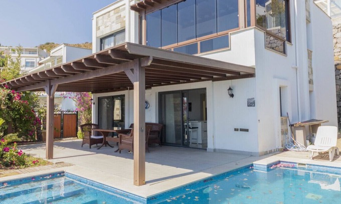 Kadıkale Villa | Great Villa with Private Pool in Bodrum near Beach
