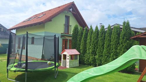 Besenova House | Green cottage Besenova