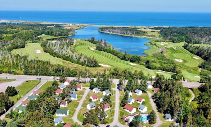 Green Gables Cottage | Green Gables Bungalow Court